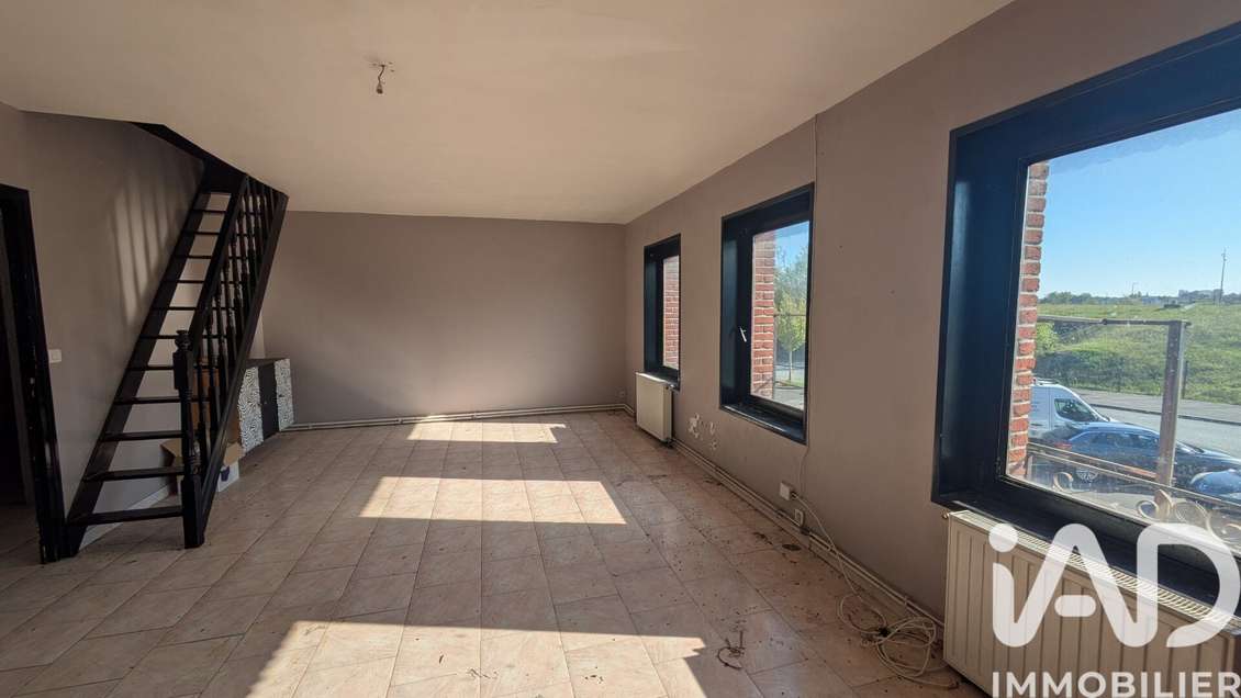 AV immeuble commercial 200m² à Bruay-la-Buissière