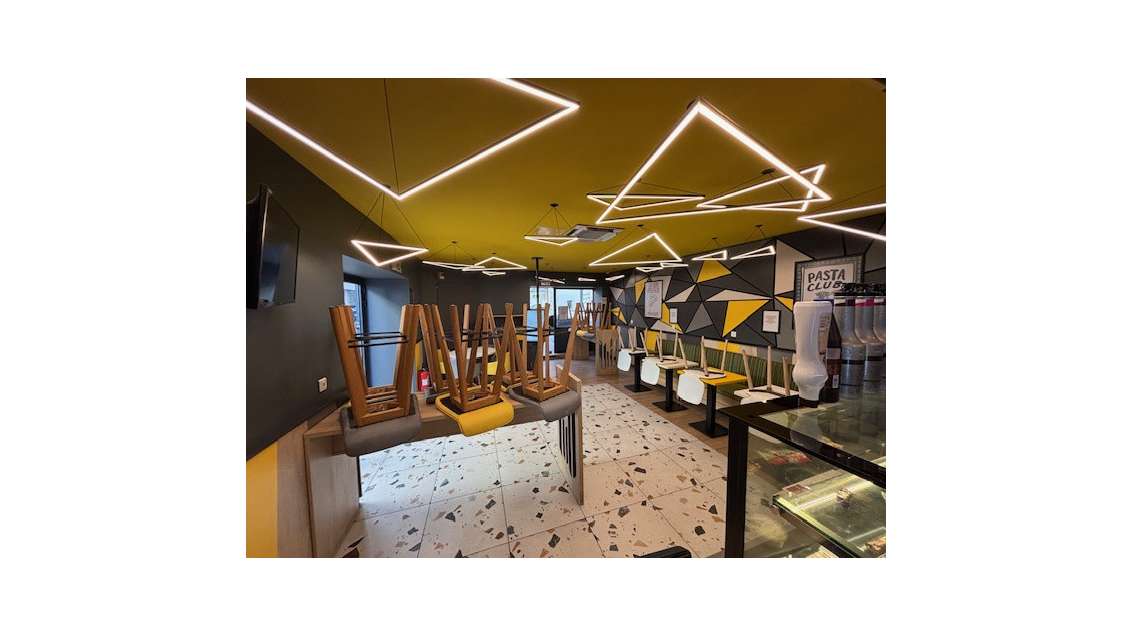 Belle pizzeria à reprendre proche Gare de Cannes