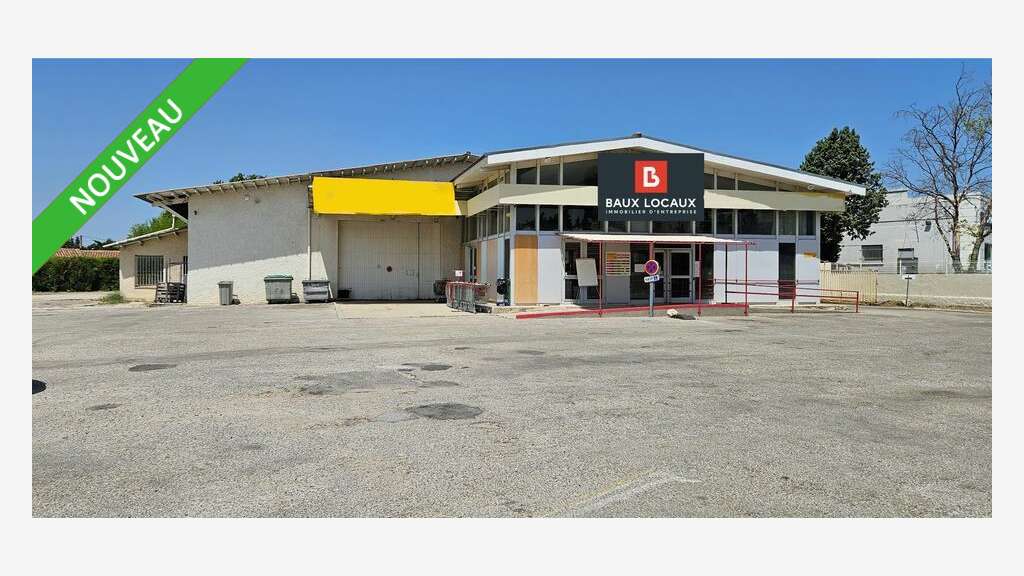 Vente local commercial 1653m² à Carpentras