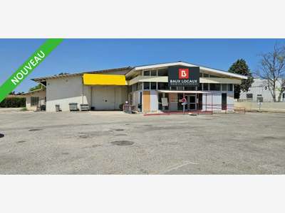 Vente local commercial 1653m² à Carpentras