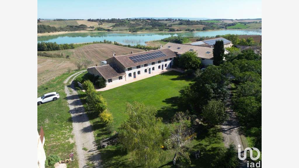 Local commercial à Castelnaudary