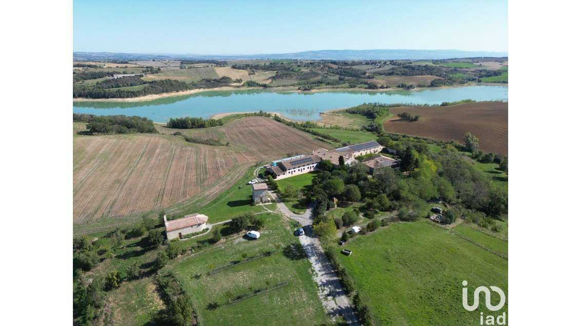 Local commercial à Castelnaudary