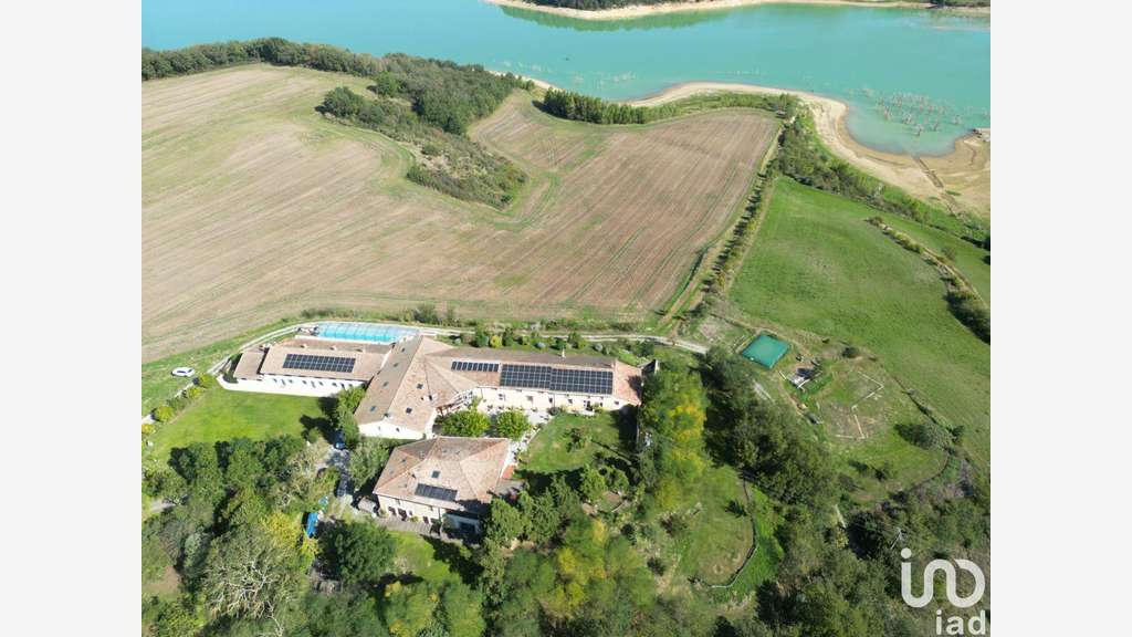 Local commercial à Castelnaudary