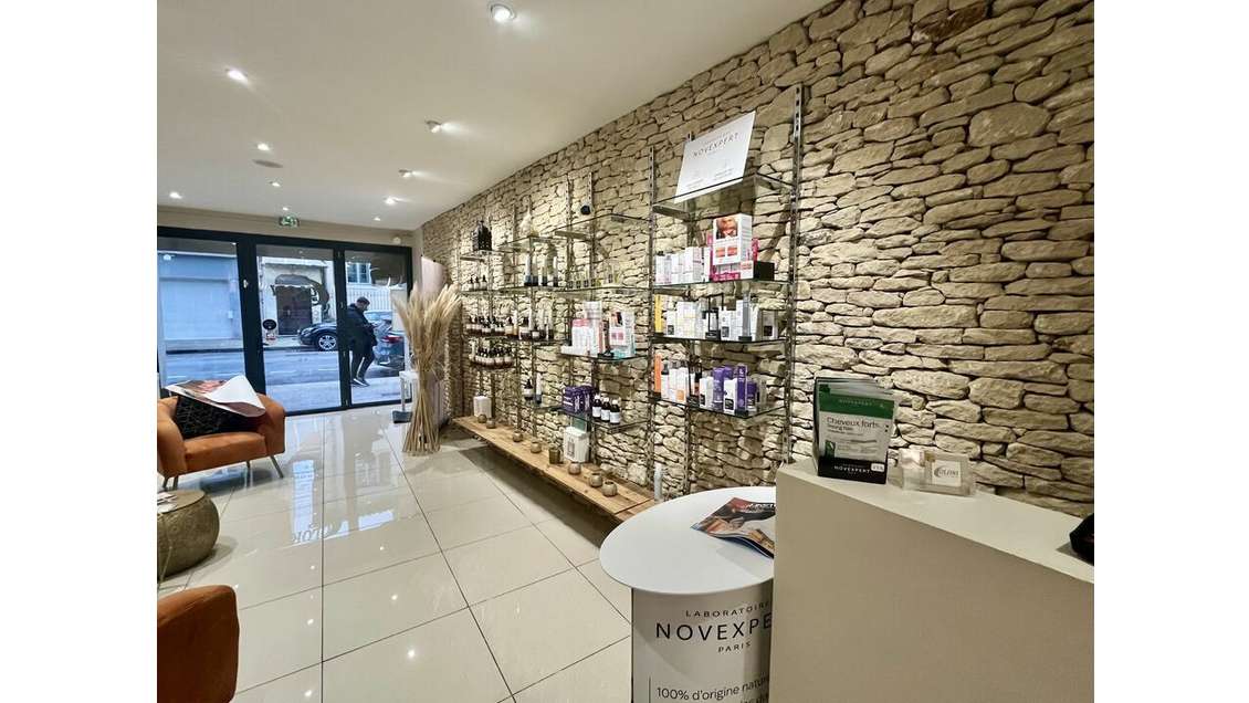 Vente local commercial 300m² empl idéal Cavaillon