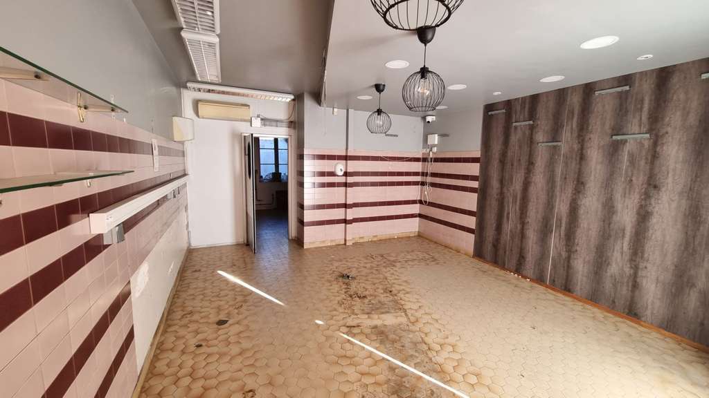 Vente local commercial 65m² à Chalon-sur-Saône