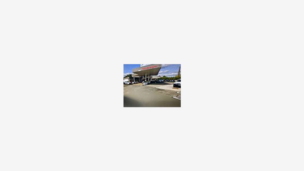 Vente bâtiment commercial 185m² empl N°1 Périgueux