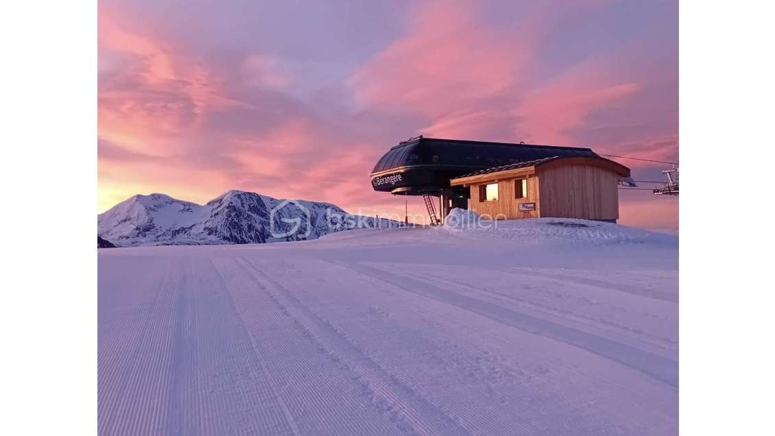 Vente murs 486m² station de ski de Chamrousse