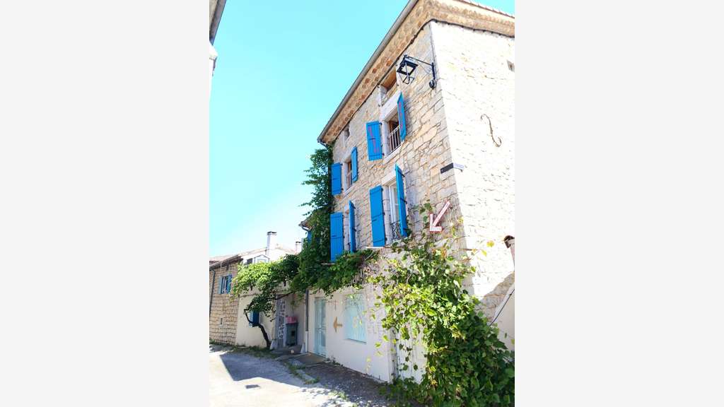Gîte à vendre au coeur de Chandolas