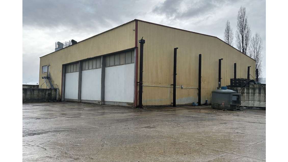 A vendre local d'activité ZI du Caillou Chaponost