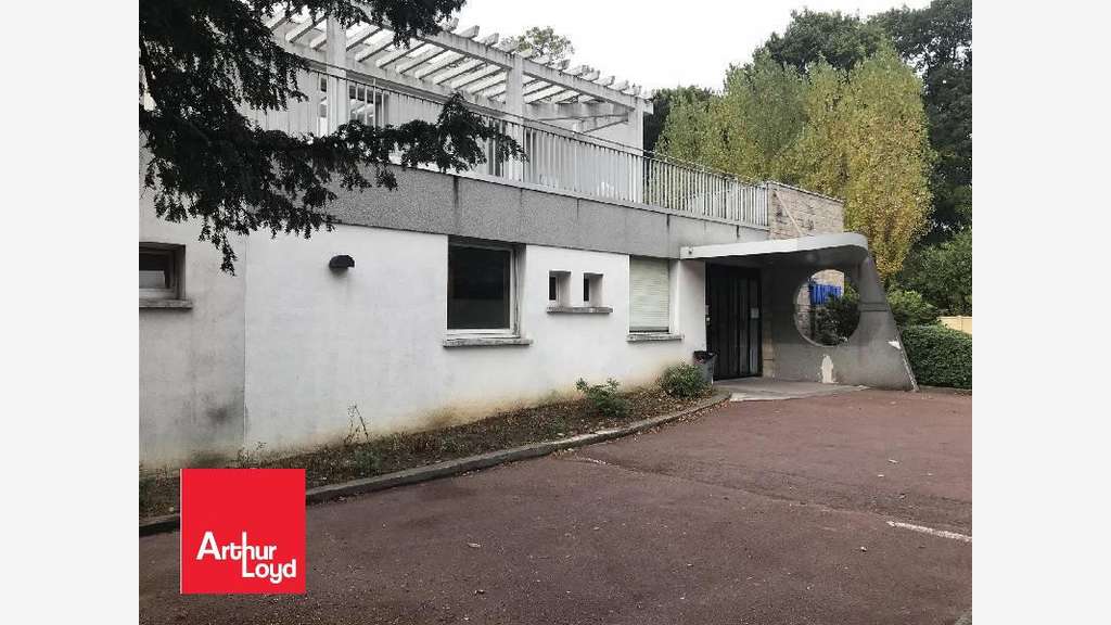 A vendre locaux 735m² à Chartres  