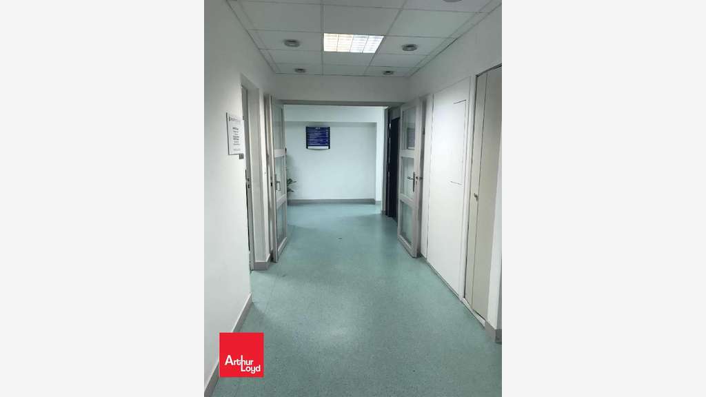 A vendre locaux 735m² à Chartres  