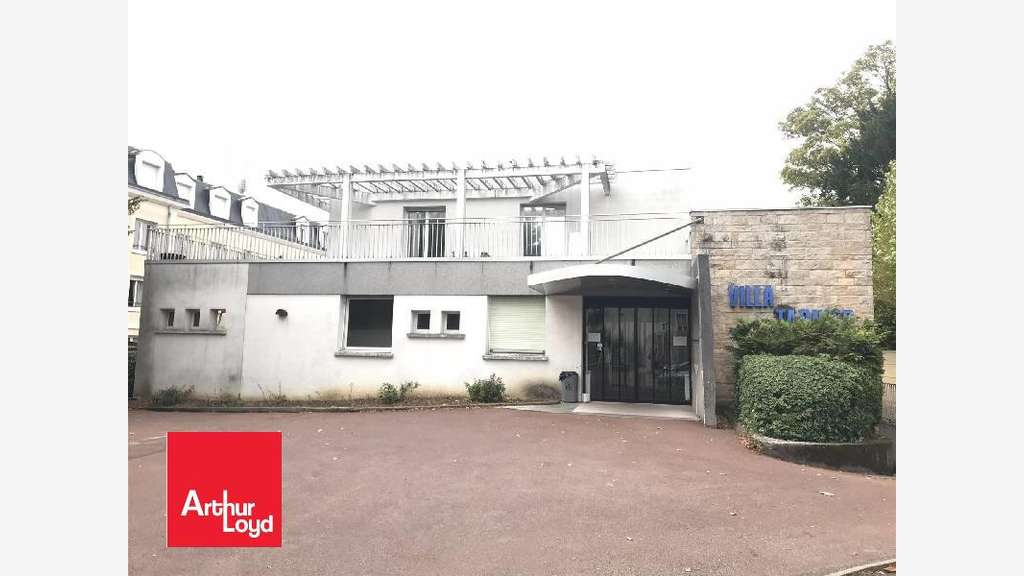 A vendre locaux 735m² à Chartres  