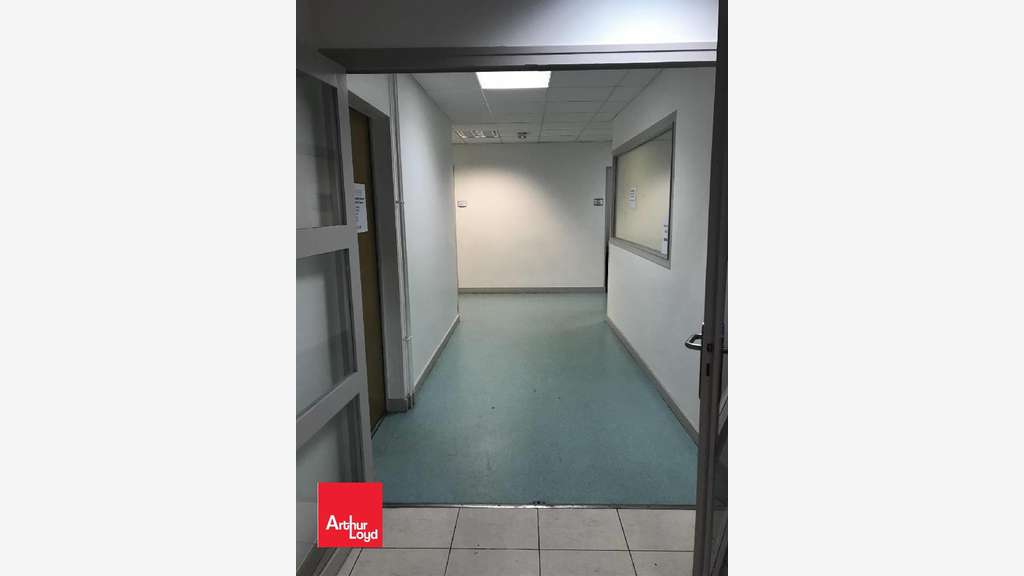 A vendre locaux 735m² à Chartres  