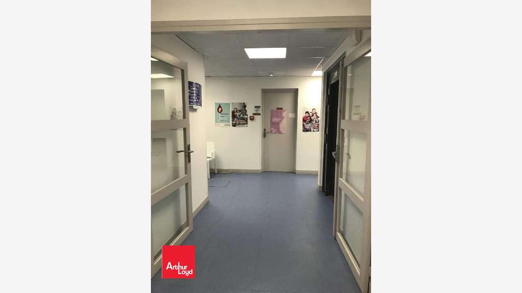 A vendre locaux 735m² à Chartres  