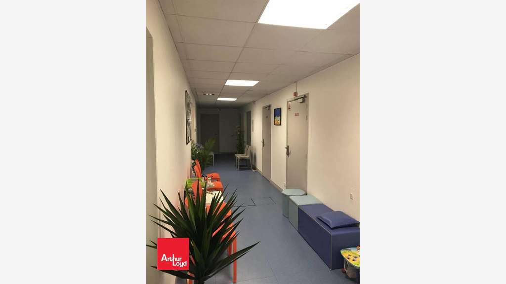 A vendre locaux 735m² à Chartres  