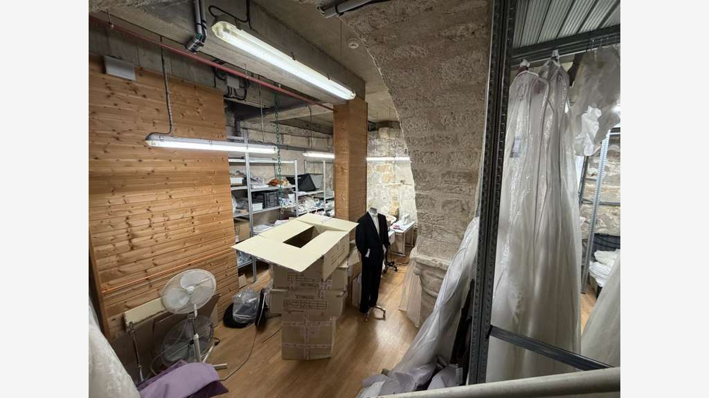 Vente local commercial loué de 120m² à Chartres