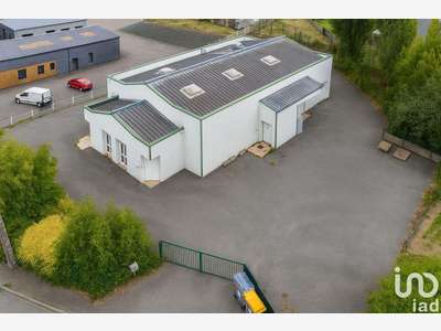 Vente local d’activité 385m² à Châteaubourg