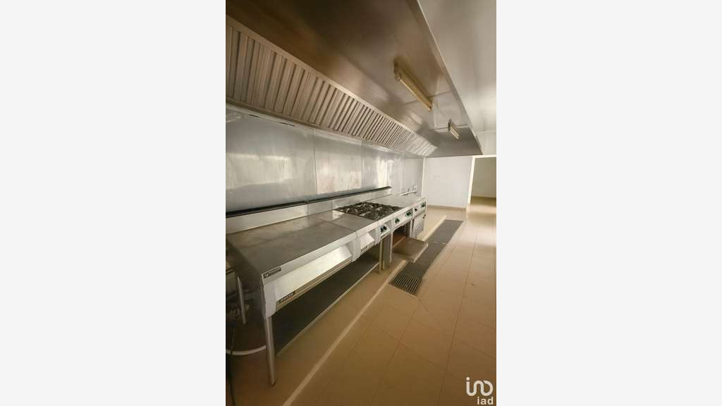 Vente local d’activité 385m² à Châteaubourg