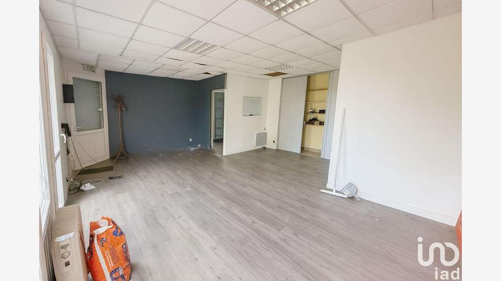 Vente local d’activité 385m² à Châteaubourg