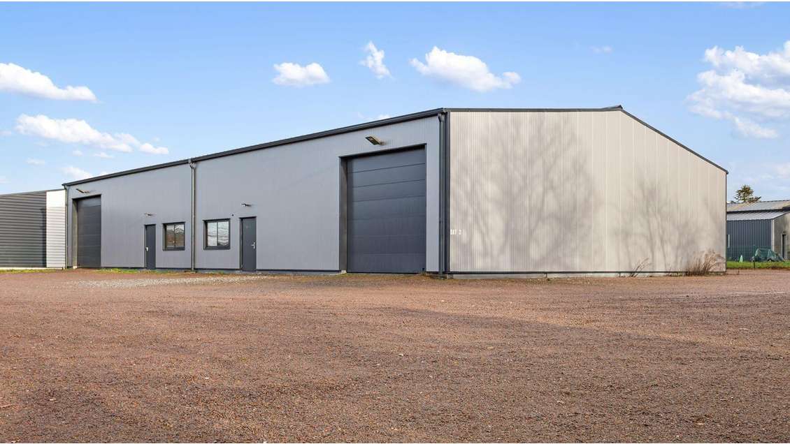 Vente murs commerciaux 600m² à Chauvé