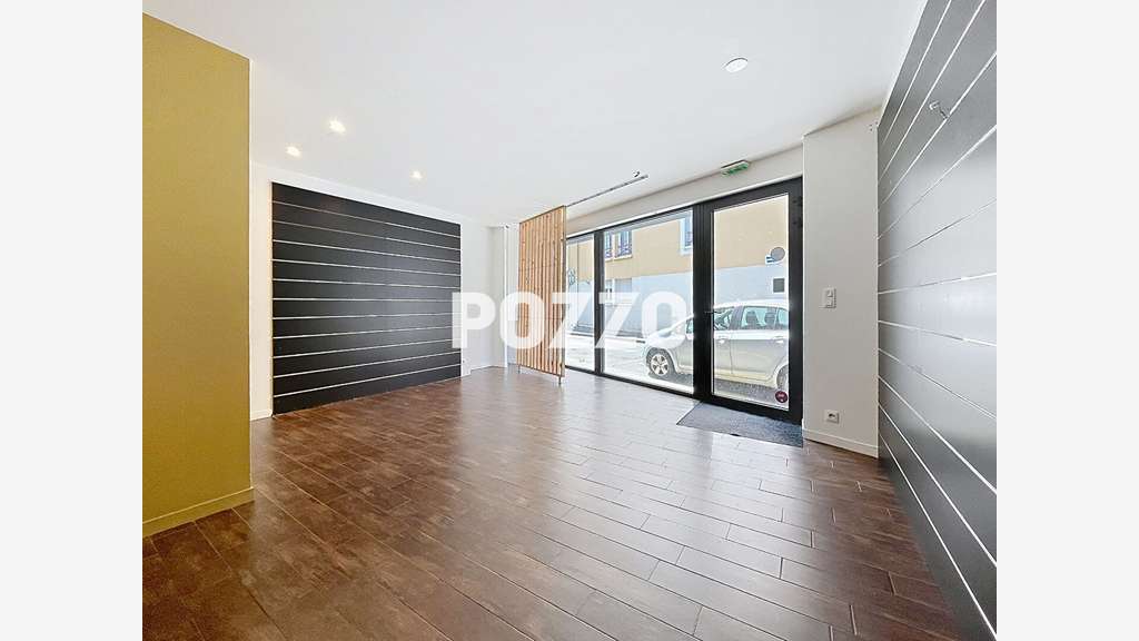 Local commercial 111m² à vendre à Cherbourg centre