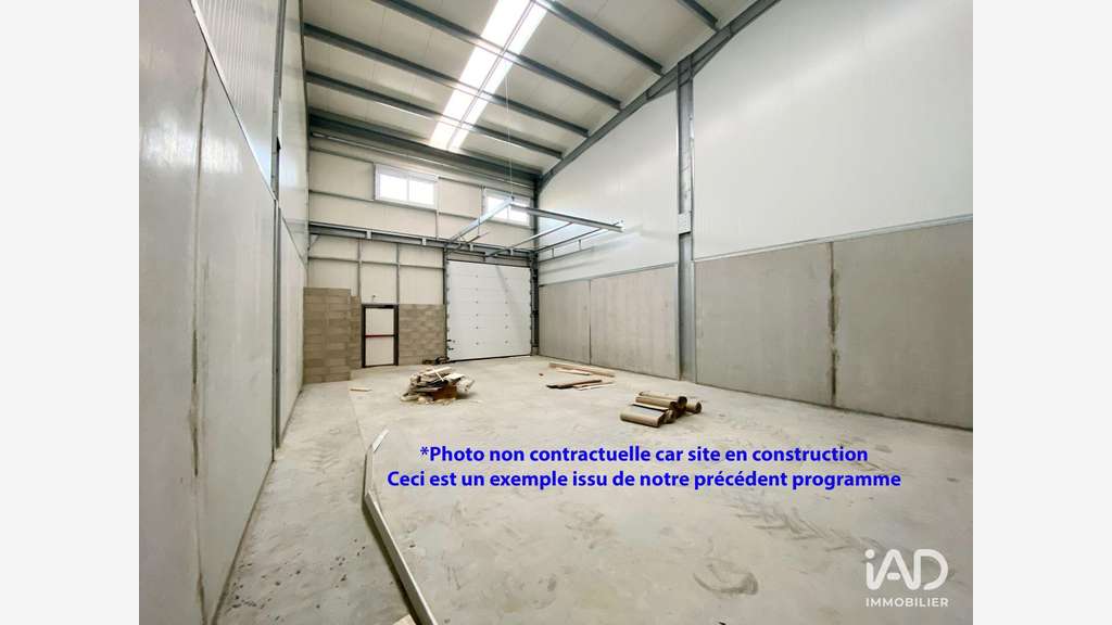 Local commercial à Chevry-Cossigny