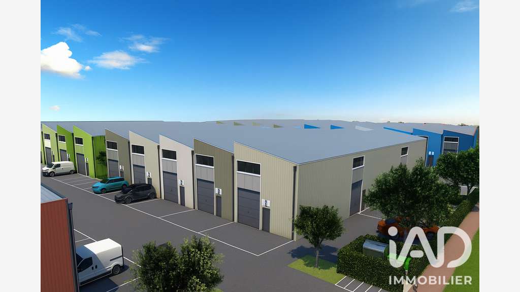 Vente local d'activité de 114m² à Chevry-Cossigny