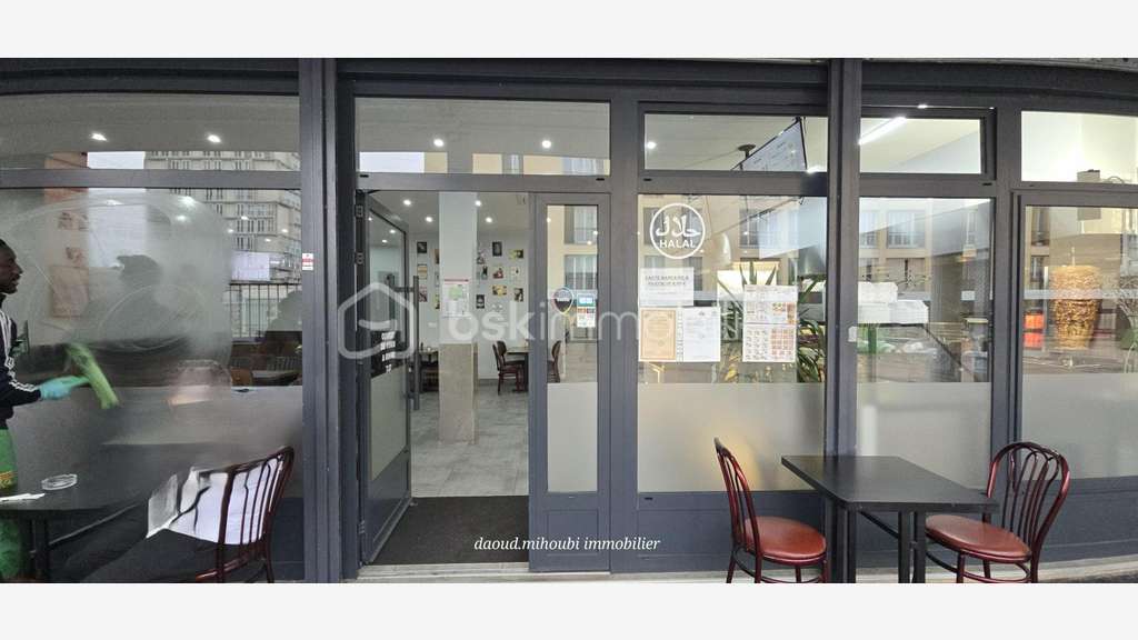 Vente murs commerciaux occupés à Choisy-le-Roi