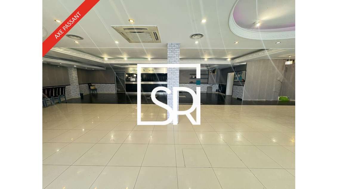 Local commercial 320m² à vendre à Clermont-Ferrand