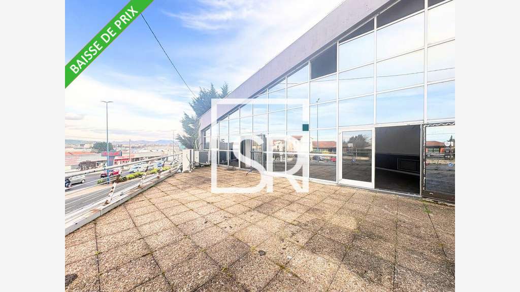 Local commercial 320m² à vendre à Clermont-Ferrand