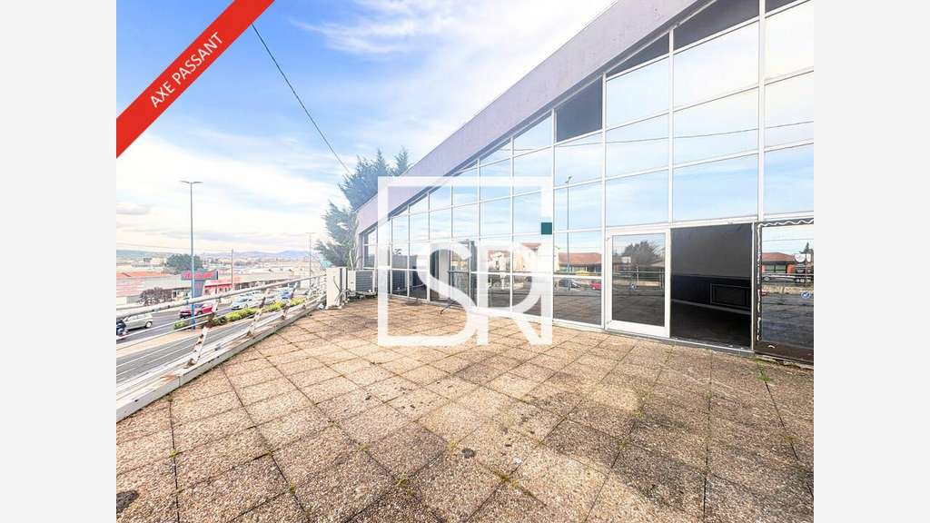 Local commercial 320m² à vendre à Clermont-Ferrand
