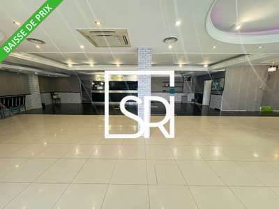 Local commercial 320m² à vendre à Clermont-Ferrand