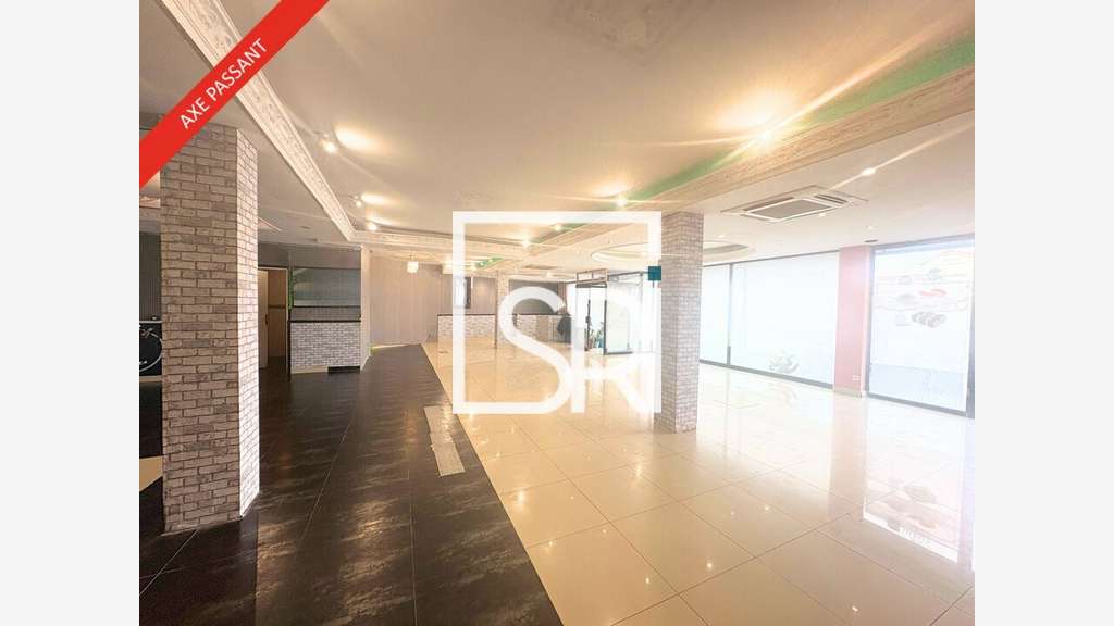 Local commercial 320m² à vendre à Clermont-Ferrand