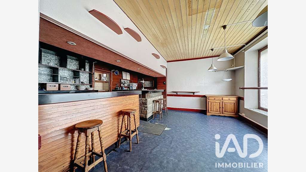 AV immeuble de caractère 185m² empl N°1 Clohars