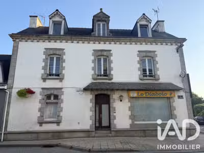 AV immeuble de caractère 185m² empl N°1 Clohars