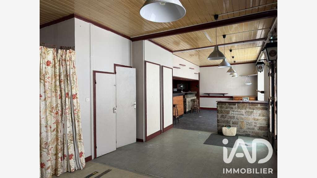 AV immeuble de caractère 185m² empl N°1 Clohars