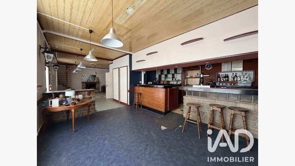 AV immeuble de caractère 185m² empl N°1 Clohars