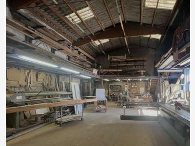 ZA Cogolin T3 + T5 2 ateliers 256 et 280m²