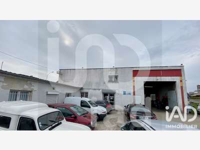 AV terrain 1897m² local 447m² + maison à Compiègne