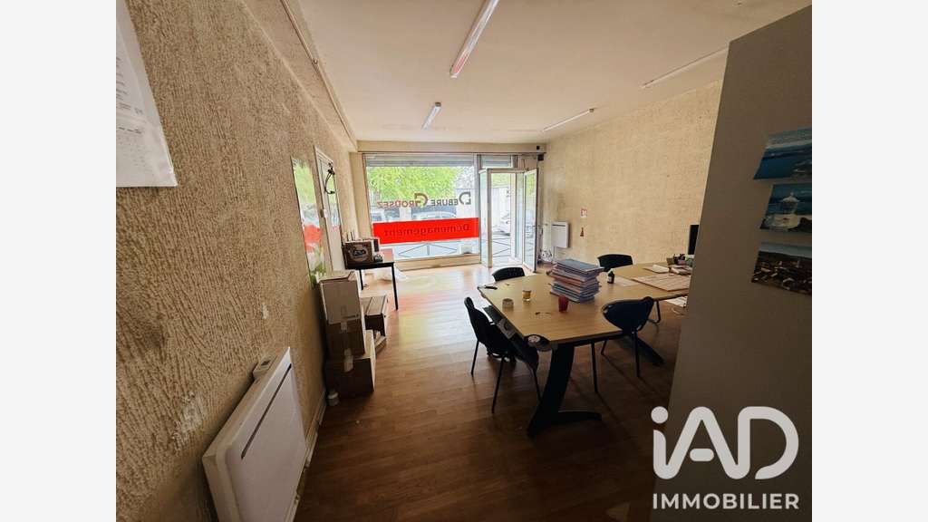 Vente local commercial de 42m² à Compiègne