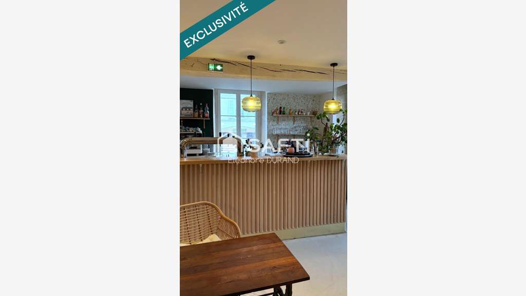 AV murs hôtel restaurant Château de Vic-sur-Aisne