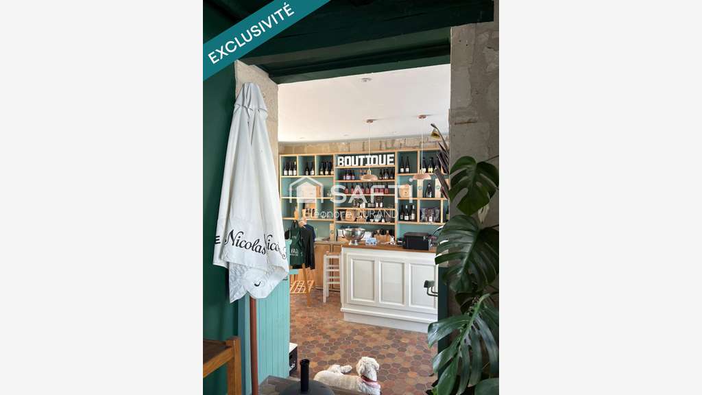 AV murs hôtel restaurant Château de Vic-sur-Aisne