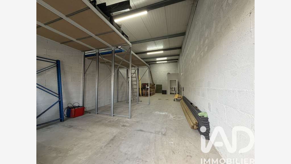 Location local d'activité 68m² Cormeilles-en-Vexin