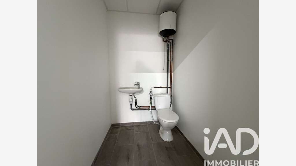Location local d'activité 68m² Cormeilles-en-Vexin