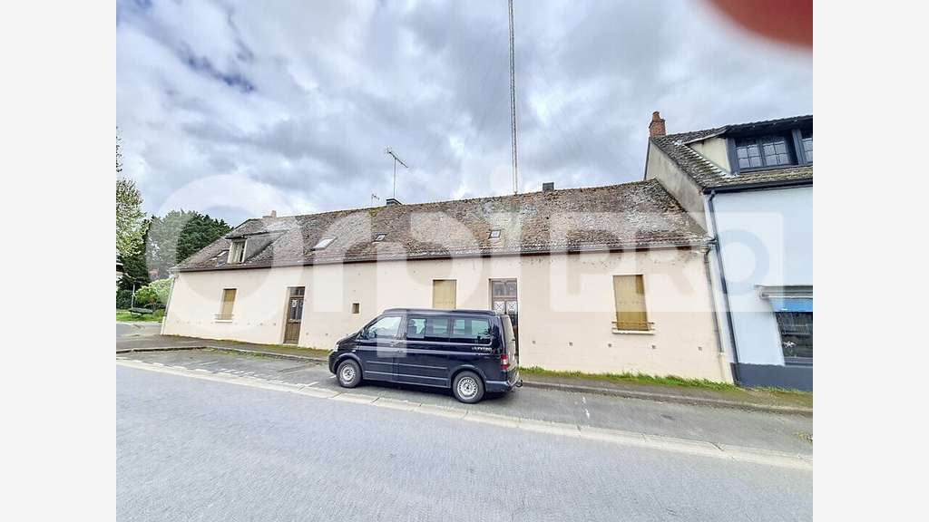 Local commercial 156m² à vendre à Cosne-d'Allier