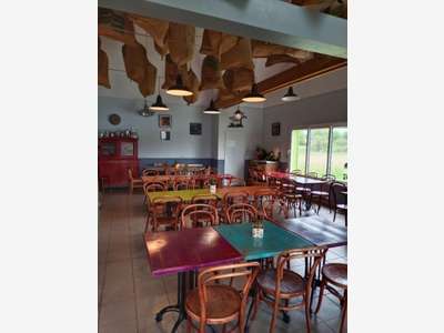 Découvrez ce restaurant situé vue sur la Loire