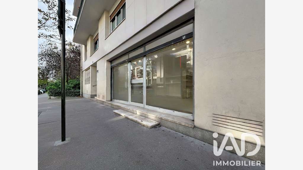 Vente local très belle rentabilité 82m² Courbevoie