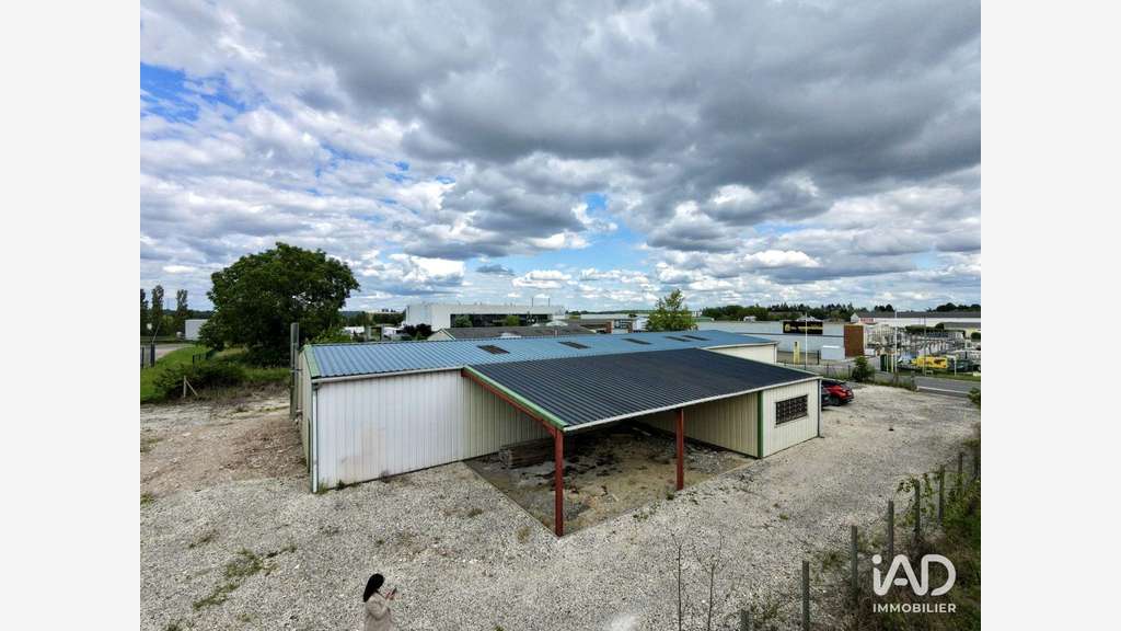Vente local d’activité 345m² ZI Courtenay A19/A6
