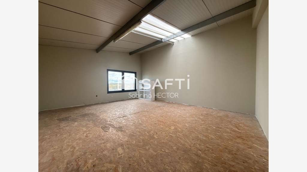 Vente local d'activités bureaux 465m² à Créhange