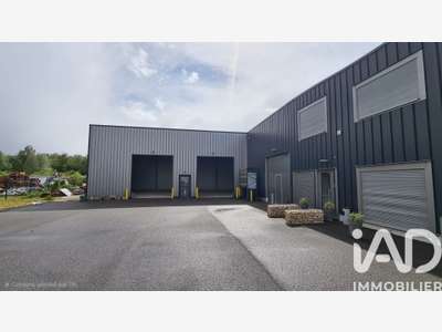 AV local activité 694m² bon état général à Creil